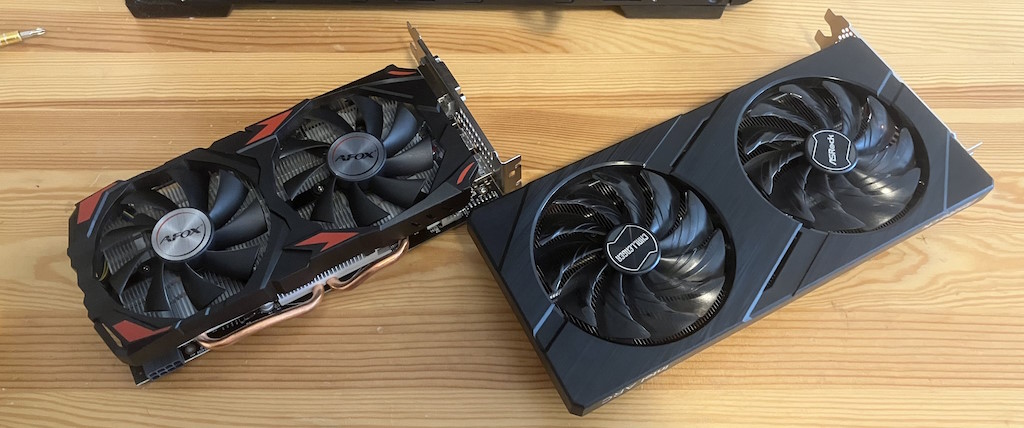 24-two-gpus-side-by-side